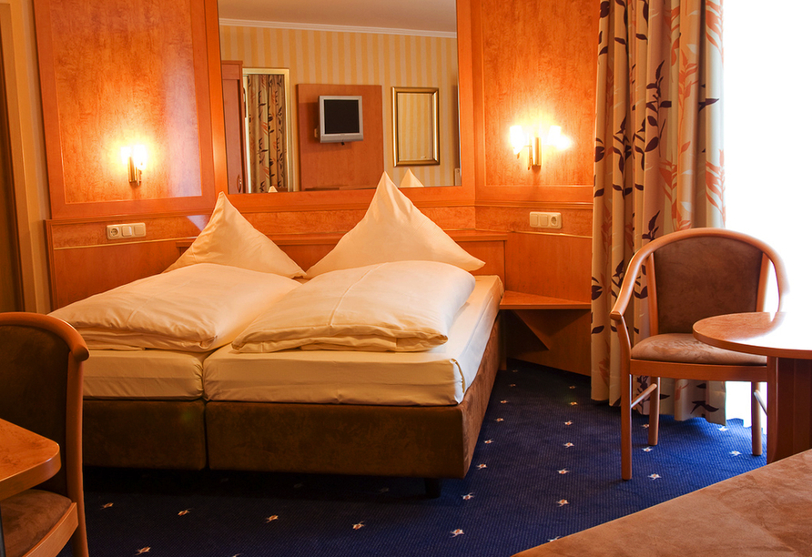 Moselstern Hotel Brixiade & Triton in Cochem, Zimmerbeispiel