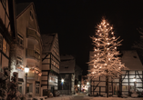 Das winterliche Hattingen begeistert mit seinen charmanten Fachwerkhäusern.