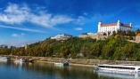 Bratislava mit der Burg Hrad