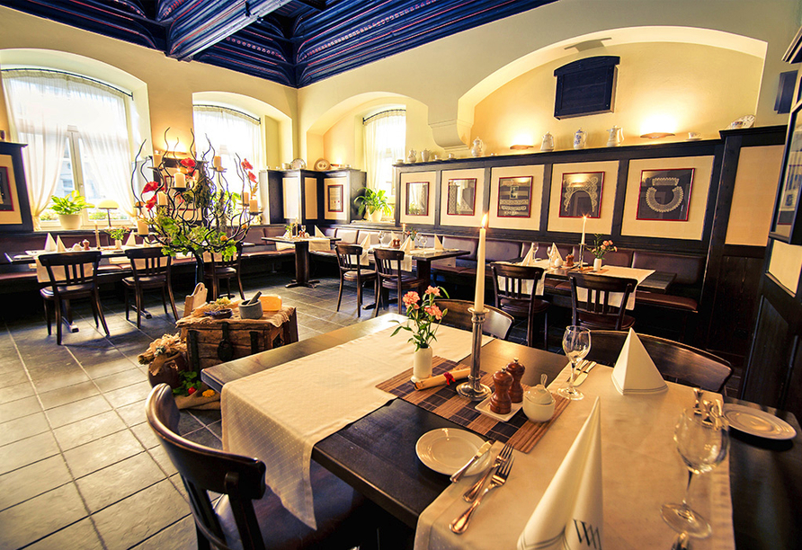 Internationale und regionale Küche genießen Sie im historischen Restaurant Silberbaum.