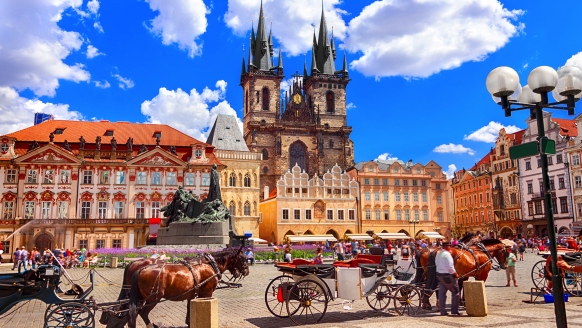Genießen Sie abwechslungsreiche Urlaubstage in Prag.