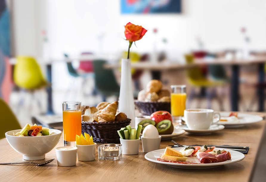Beim Frühstück im Hotel Trezor in Singen starten Sie gut in den Tag.