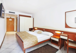 Zimmerbeispiel im Hotelkomplex Maslinica Hotels & Resorts