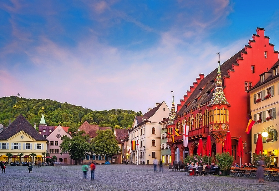 Die südlichste Großstadt Deutschlands, Freiburg im Breisgau, verdankt ihren Charme der historischen Altstadt.