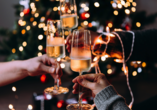 Feiern Sie bei einem Glas Sekt ins neue Jahr! 
