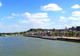 Freuen Sie sich auf das schöne Stadtpanorama von Nijmegen (dt.: Nimwegen). 