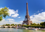 Ein absolutes Muss bei einem Besuch von Paris: Die Besichtigung des Eiffelturms.