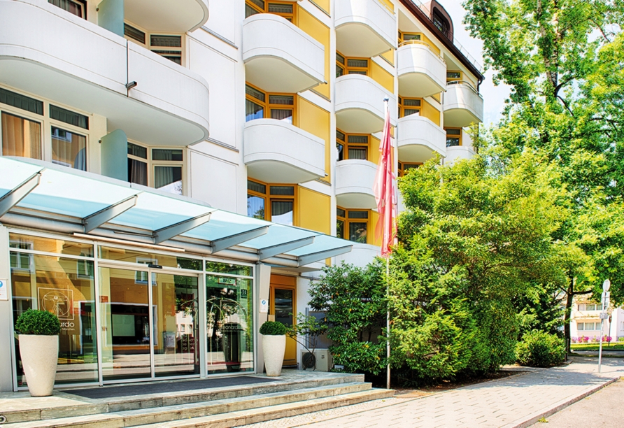 Nehmen Sie sich eine Auszeit im Leonardo Hotel & Residenz München.
