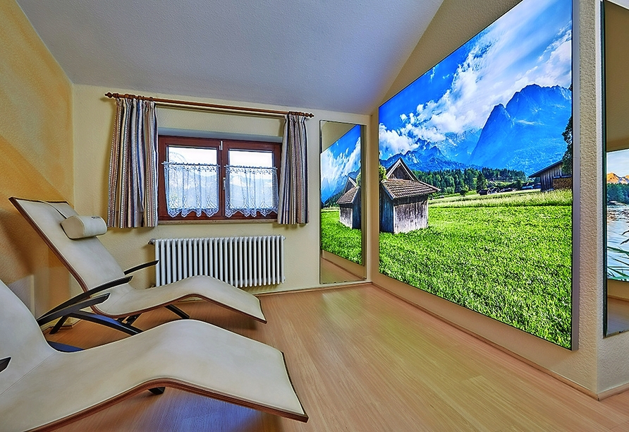 Wellnessbereich vom Hotel Vier Jahreszeiten