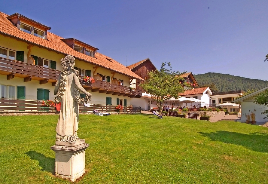 Naturhotel Wieserhof in Ritten, Südtirol, Italien, Garten