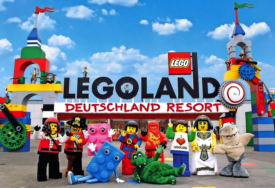 Ihr Abenteuer im LEGOLAND® Deutschland Resort beginnt!