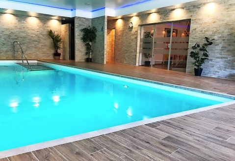 Herzlich Willkommen im Das Waldkönig Ferienhotel!