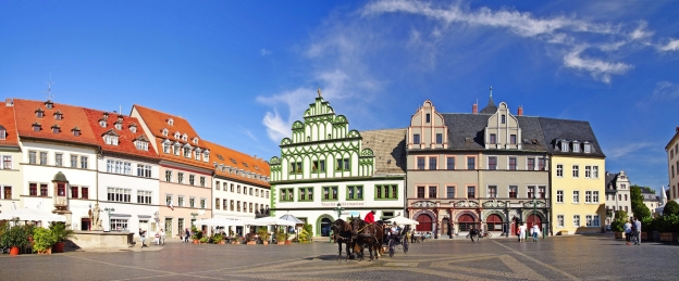 Verbringen Sie Ihren nächsten Urlaub doch in Weimar – der Marktplatz ist absolut sehenswert!