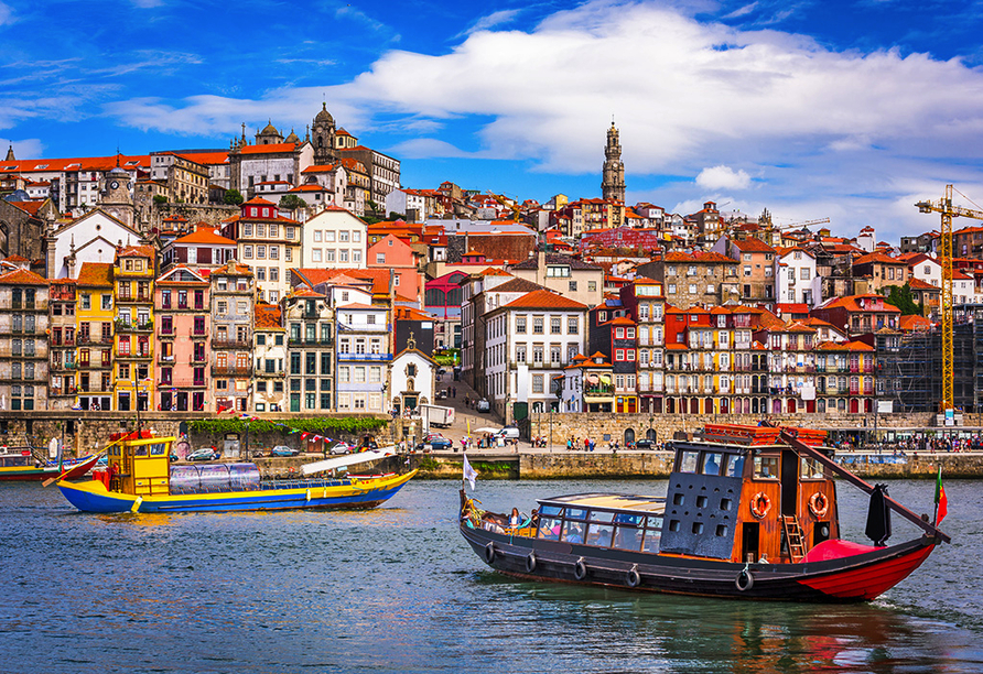 Sie werden von Porto mit seinen wunderschönen Häuserfassaden begeistert sein!