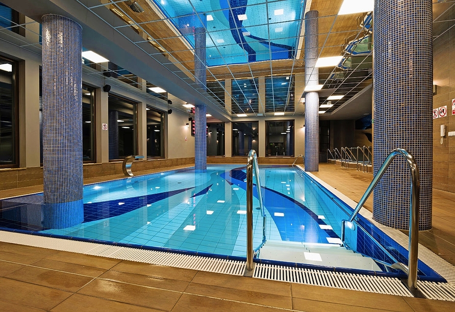Hotel Olymp III, Schwimmbad