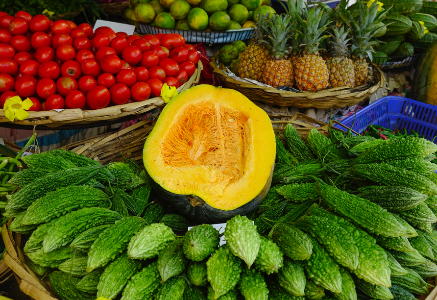 Auf dem Markt in Port Louis gibt es kulinarisch einiges zu entdecken.