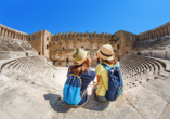 Besonders lohnenswert ist ein Besuch der antiken Stadt Aspendos.