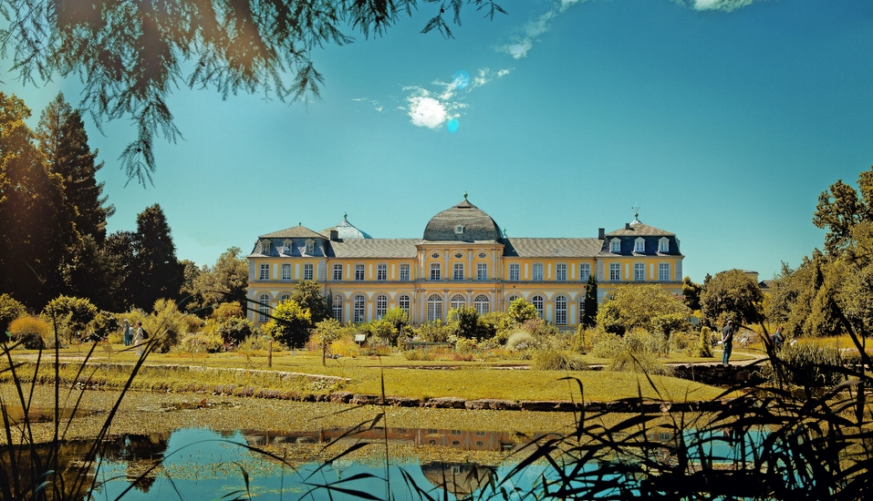 President Hotel Bonn, Poppelsdorfer Schloss