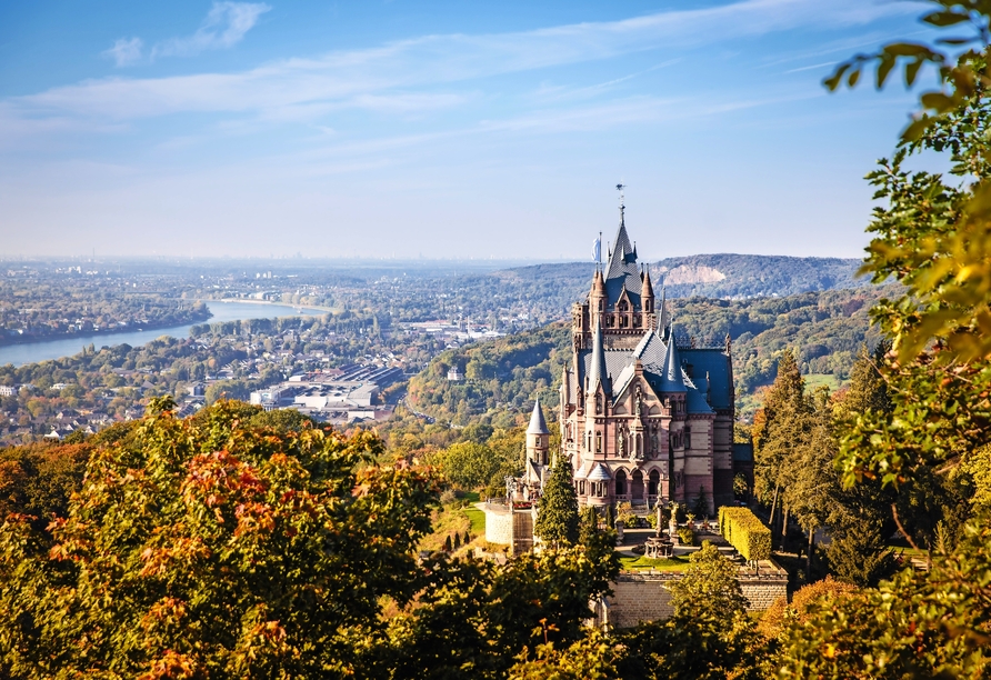 Das Schloss Drachenburg im Siebengebirge ist einen Ausflug wert.
