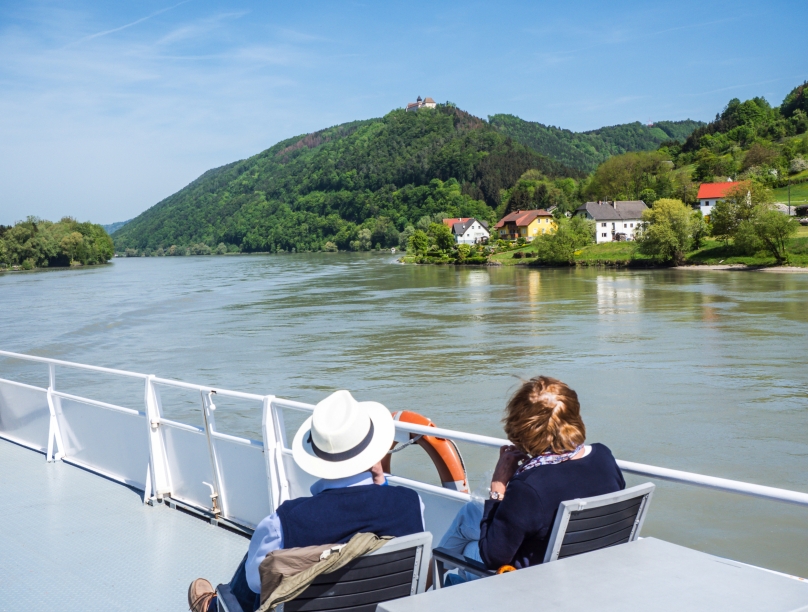 Eine Schifffahrt auf der Donau ist ein ganz besonderes Erlebnis. 