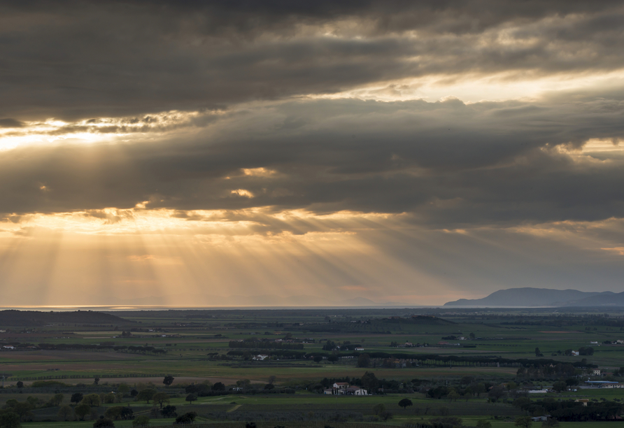 Die romantische Landschaft der Toskana.