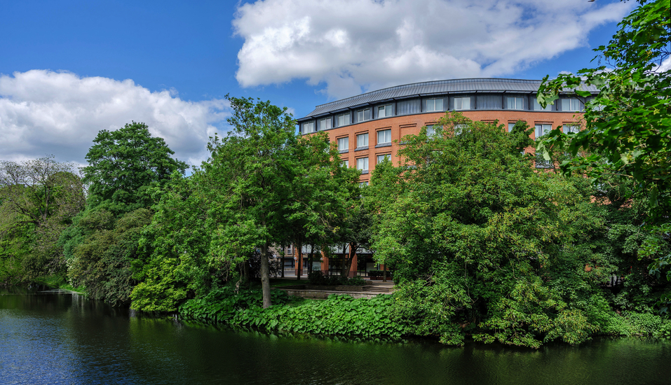 Außenansicht des Dorint Hotels Bremen