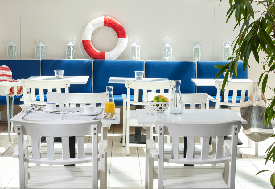 Bistro im Precise Resort Rügen.