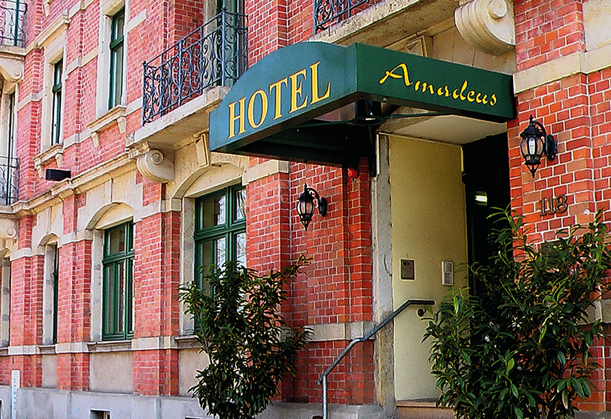 Autorundreise Ostdeutschland, Hotel Amadeus Dresden Außenansicht
