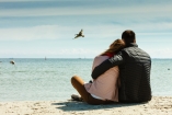 Genießen Sie den Wellengang an der Ostsee.