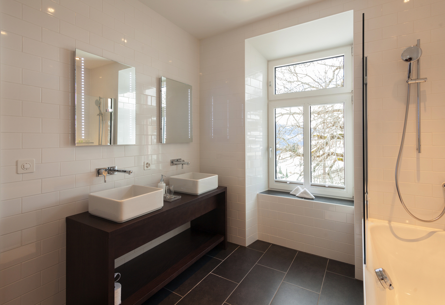 Beispiel eines Badezimmers im Doppelzimmer Panorama