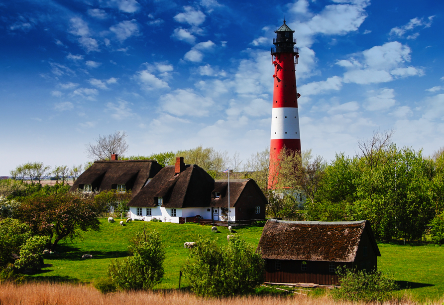 Der Leuchtturm prägt bis heute das Inselbild.