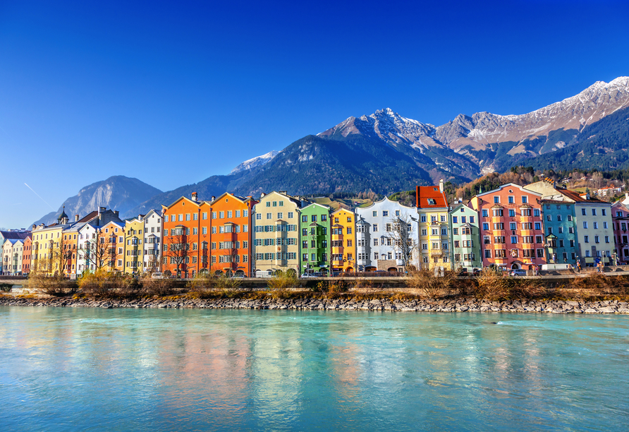 Entdecken Sie die malerische Altstadt von Innsbruck.