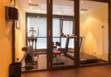 Im Fitnessraum des Hotels können Sie körperlich aktiv werden.