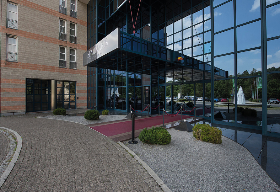 Außenansicht des Seminaris Hotel Nürnberg