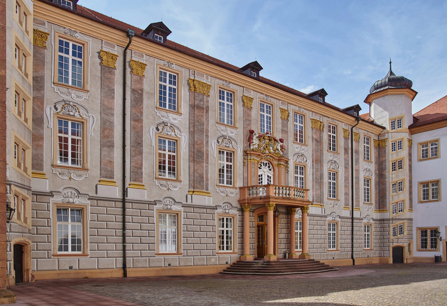 Das prächtige Barockschloss in Ettlingen