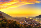 In Heidelberg am Neckar befindet sich die älteste Universität Deutschlands.