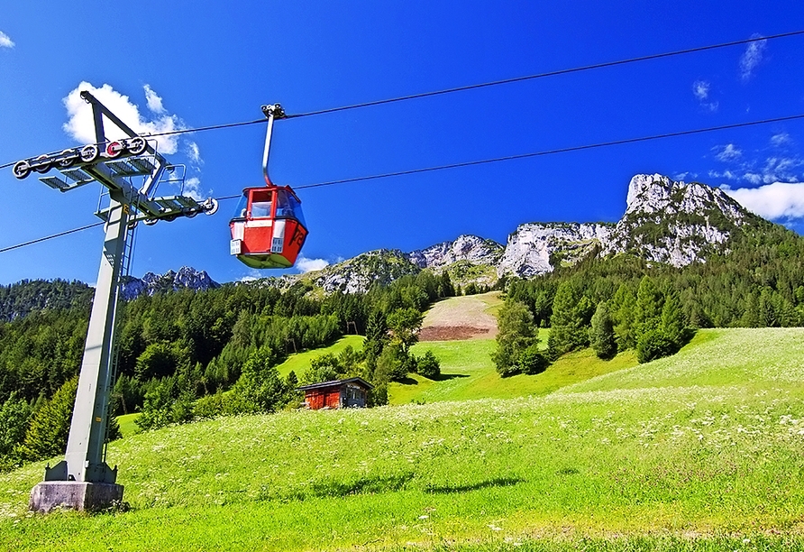 Nutzen Sie die Vorteile der Saalachtaler Sommercard und fahren Sie mit einer Bergbahn auf den Gipfel.