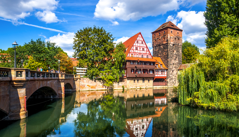 Entdecken Sie den bekannten Weinstadel in Nürnberg.