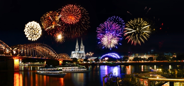 Freuen Sie sich auf ein beeindruckendes Feuerwerk in Köln.