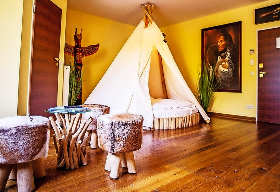 Beispiel eines Themen-Doppelzimmers (hier: Winnetou-Zimmer) im Landhotel Beverland