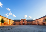 Das imposante Schloss Mannheim ist das größte Barockschloss Deutschlands.
