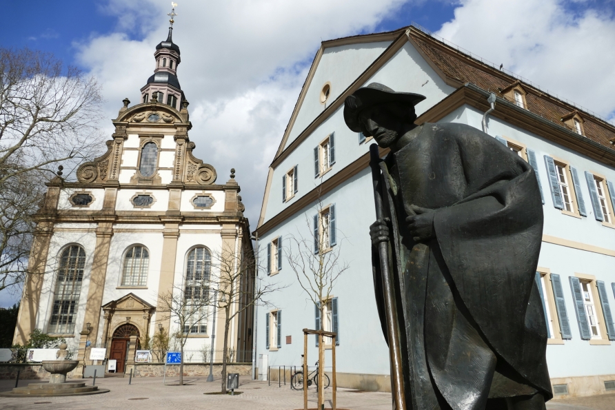 Lassen Sie sich von der Dreifaltigkeitskirche in Speyer begeistern.