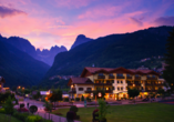 Freuen Sie sich auf einen unvergesslichen Aufenthalt im Alle Dolomiti Boutique Lake Hotel! 