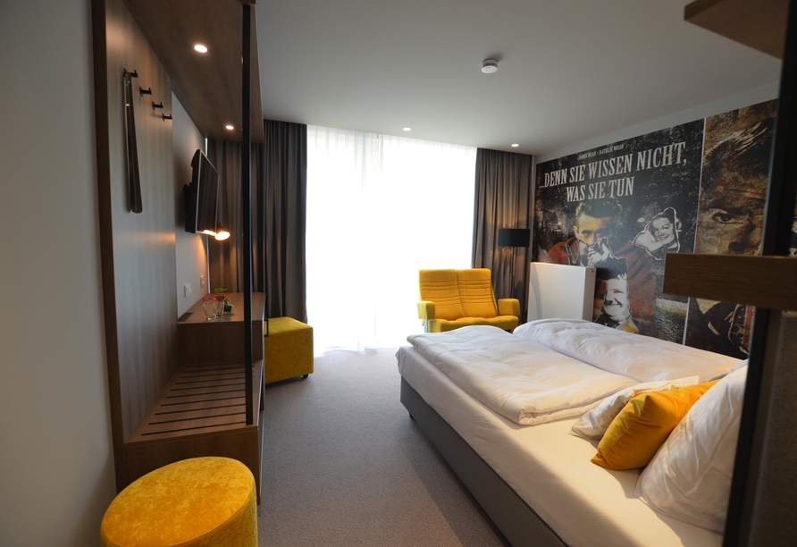 Beispiel eines Doppelzimmers Komfort Plus mit Loggia im Boutique Hotel Moselgarten