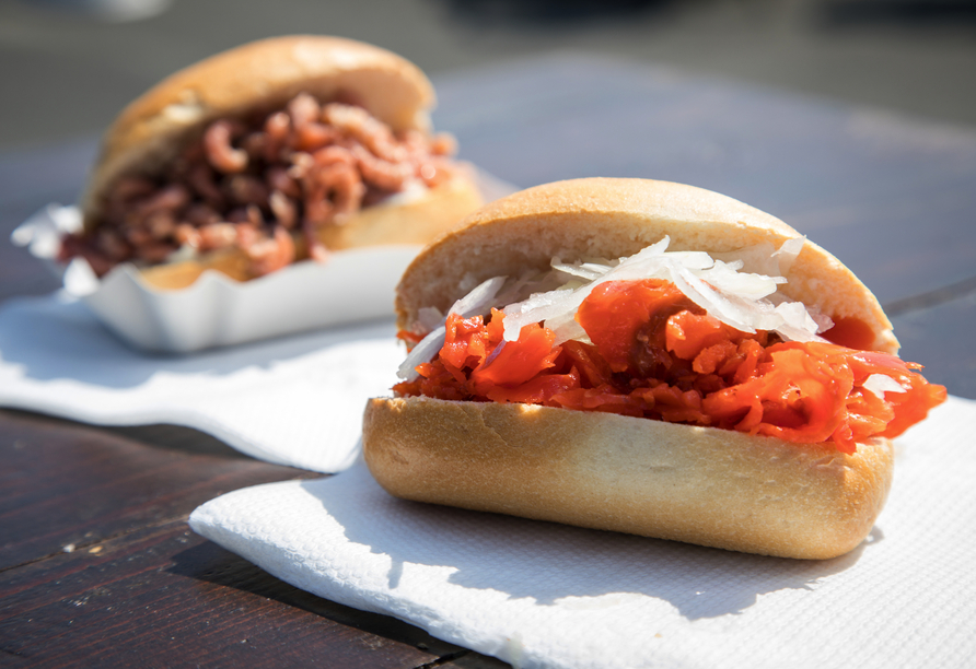 Leonardo Hamburg Elbbrücken, Fischbrötchen