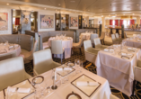Die Restaurants an Bord der Queen Mary 2 verwöhnen Sie mit köstlichen Gerichten.