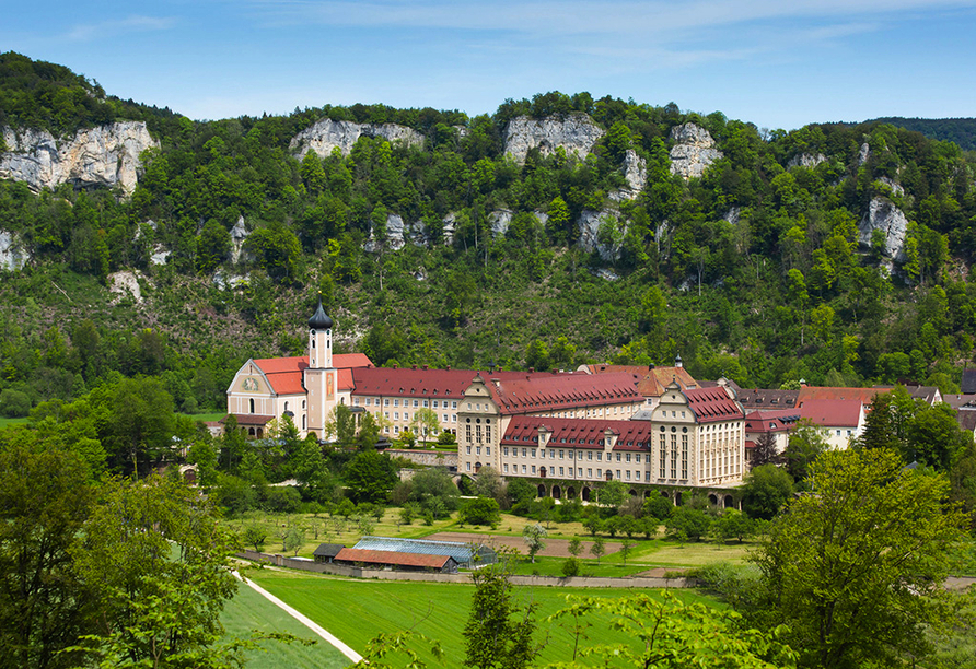Äußerst sehenswert ist auch das Kloster Beuron im Oberen Donautal.