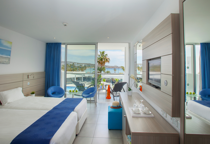 Hotel Limanaki Beach, Beispiel eines Doppelzimmers Deluxe Pool- und Meerblick