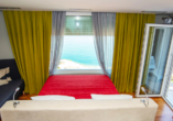 Beispiel eines Doppelzimmers mit Meerblick im Hotel Bougainville Bay Resort & Spa