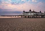 Ahlbecks Strand zeigt sich von seiner schönsten Seite.
